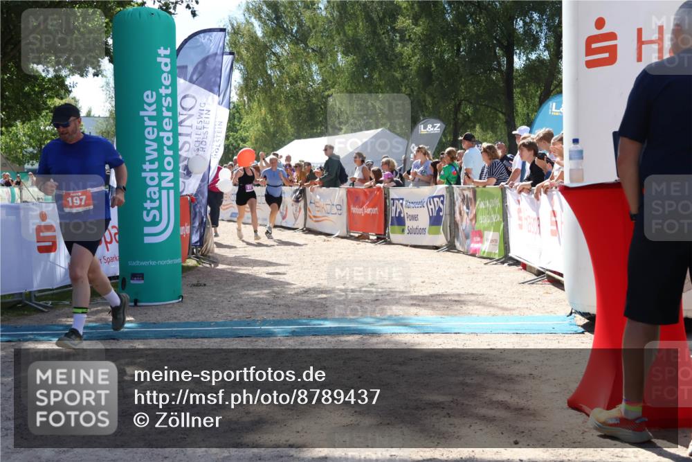 07.09.2025 - 19. Norderstedt Triathlon Zöllner http://msf.ph/oto/8789437 07.09.2025 13:51:34 Ziel 197, 317 meine-sportfotos.de