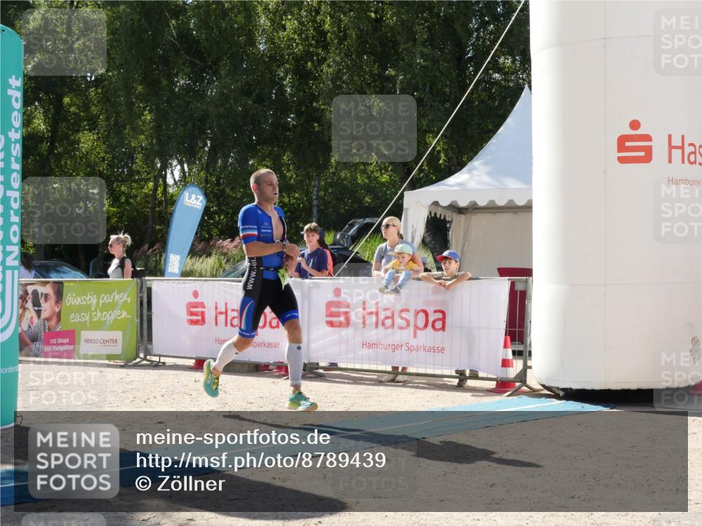 07.09.2025 - 19. Norderstedt Triathlon Zöllner http://msf.ph/oto/8789439 07.09.2025 15:11:38 Ziel 1041 meine-sportfotos.de