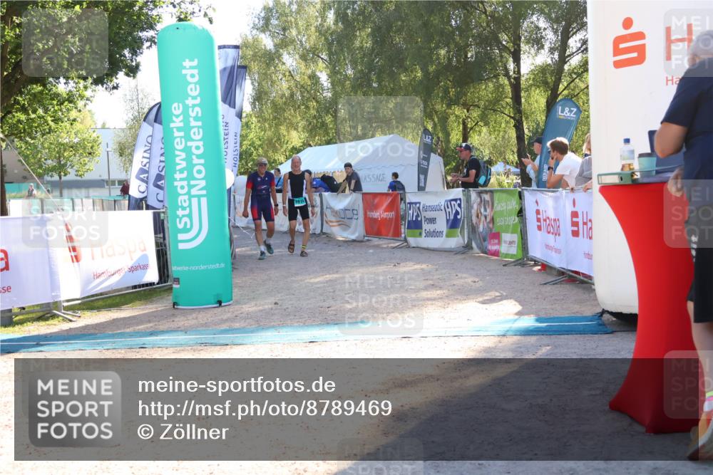 07.09.2025 - 19. Norderstedt Triathlon Zöllner http://msf.ph/oto/8789469 07.09.2025 16:18:32 Ziel  meine-sportfotos.de