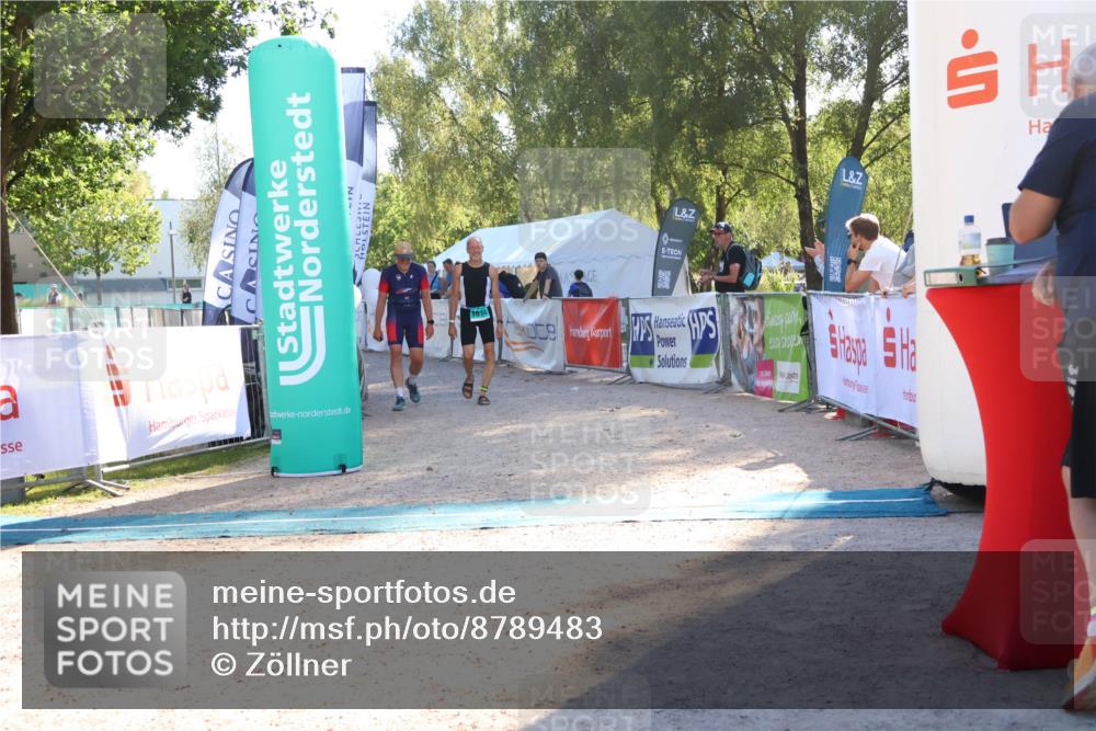 07.09.2025 - 19. Norderstedt Triathlon Zöllner http://msf.ph/oto/8789483 07.09.2025 16:18:33 Ziel 1514, 1539 meine-sportfotos.de
