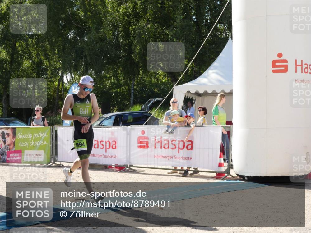 07.09.2025 - 19. Norderstedt Triathlon Zöllner http://msf.ph/oto/8789491 07.09.2025 15:14:11 Ziel 994 meine-sportfotos.de