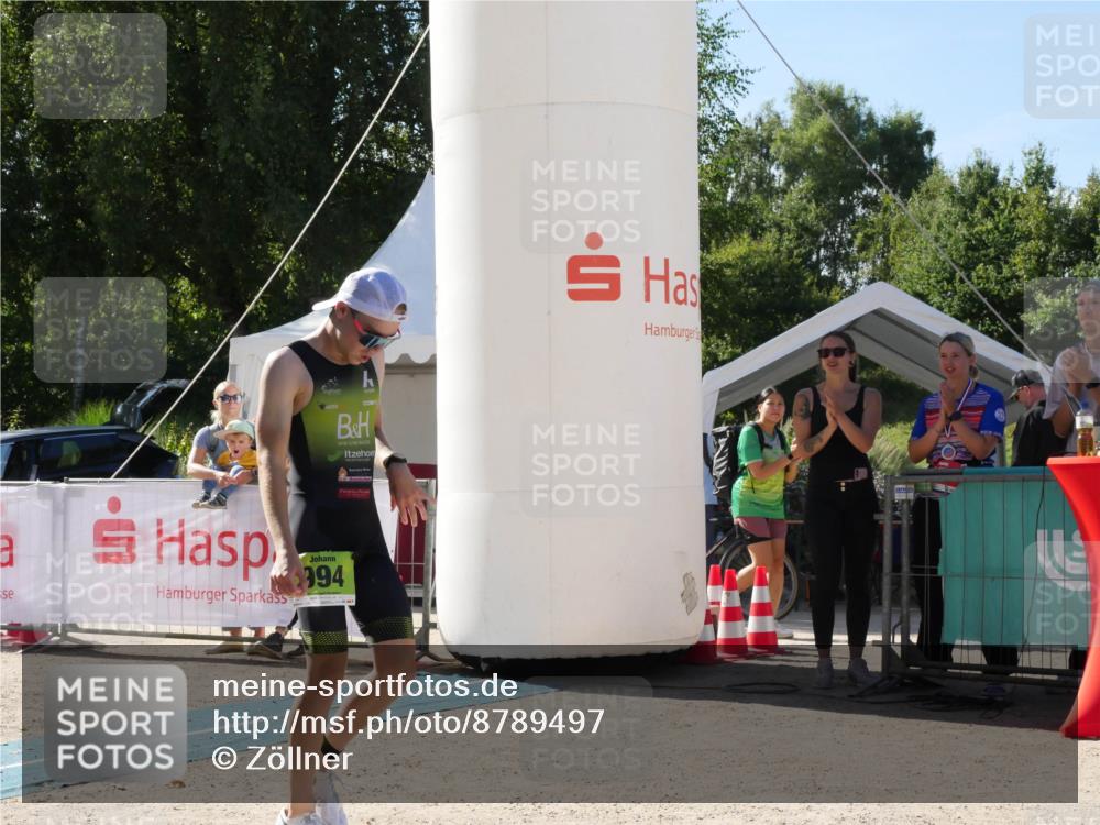 07.09.2025 - 19. Norderstedt Triathlon Zöllner http://msf.ph/oto/8789497 07.09.2025 15:14:12 Ziel 994 meine-sportfotos.de