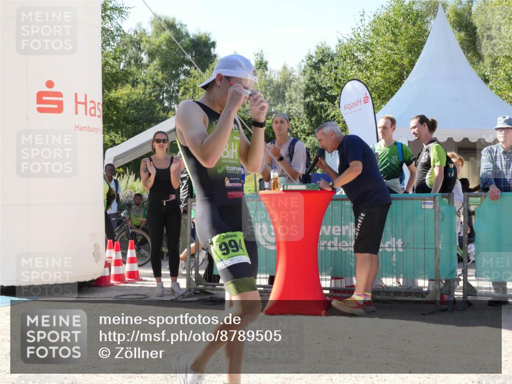 07.09.2025 - 19. Norderstedt Triathlon Zöllner http://msf.ph/oto/8789505 07.09.2025 15:14:13 Ziel 994 meine-sportfotos.de