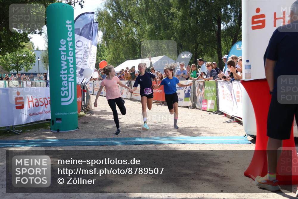07.09.2025 - 19. Norderstedt Triathlon Zöllner http://msf.ph/oto/8789507 07.09.2025 13:52:03 Ziel 333 meine-sportfotos.de