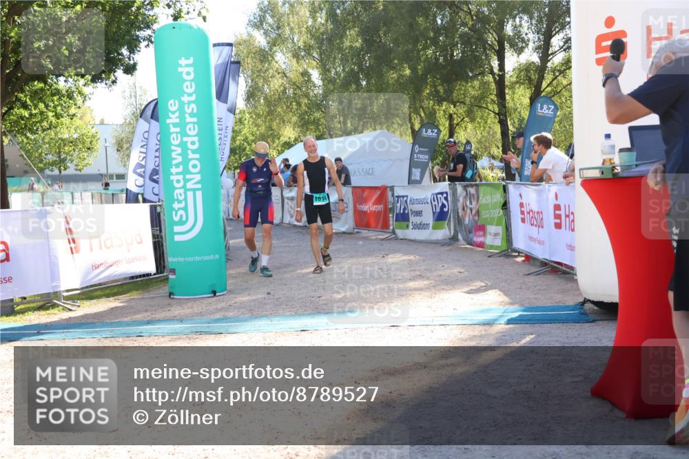 07.09.2025 - 19. Norderstedt Triathlon Zöllner http://msf.ph/oto/8789527 07.09.2025 16:18:36 Ziel 1514, 1539 meine-sportfotos.de