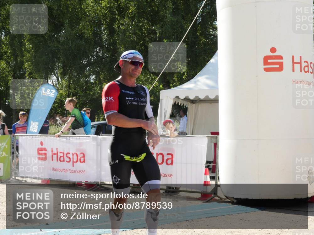 07.09.2025 - 19. Norderstedt Triathlon Zöllner http://msf.ph/oto/8789539 07.09.2025 15:14:40 Ziel 969 meine-sportfotos.de