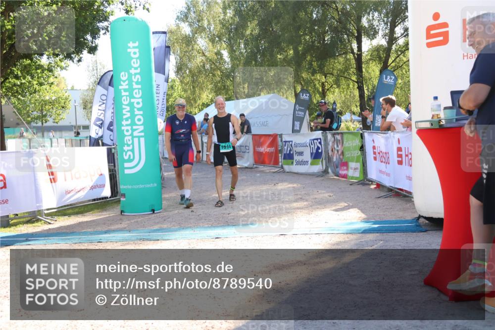 07.09.2025 - 19. Norderstedt Triathlon Zöllner http://msf.ph/oto/8789540 07.09.2025 16:18:37 Ziel 1514, 1539 meine-sportfotos.de