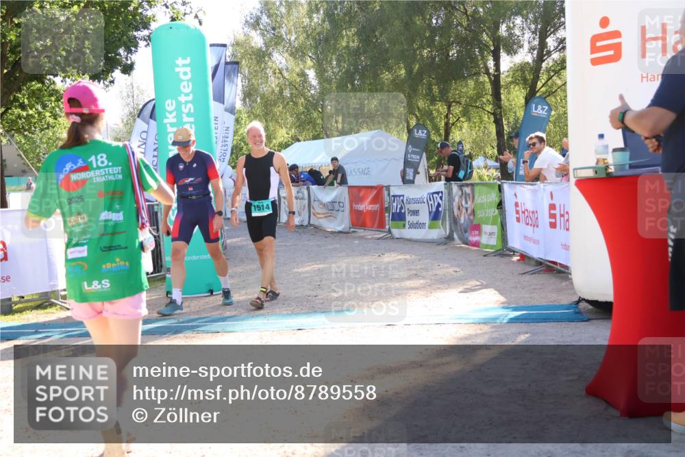 07.09.2025 - 19. Norderstedt Triathlon Zöllner http://msf.ph/oto/8789558 07.09.2025 16:18:39 Ziel 1514, 1539 meine-sportfotos.de