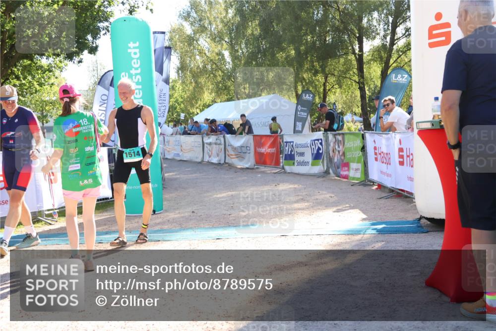 07.09.2025 - 19. Norderstedt Triathlon Zöllner http://msf.ph/oto/8789575 07.09.2025 16:18:40 Ziel 1514, 1539 meine-sportfotos.de