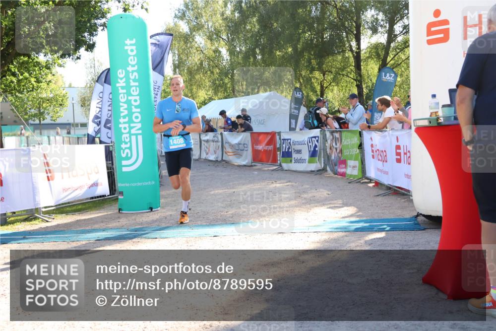 07.09.2025 - 19. Norderstedt Triathlon Zöllner http://msf.ph/oto/8789595 07.09.2025 16:19:51 Ziel 1408 meine-sportfotos.de