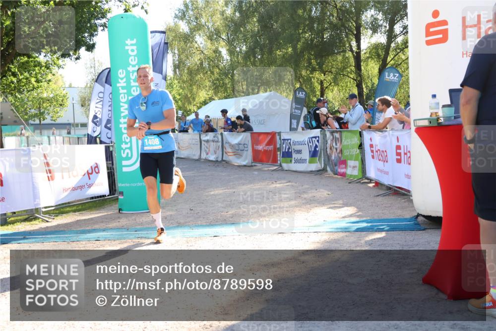07.09.2025 - 19. Norderstedt Triathlon Zöllner http://msf.ph/oto/8789598 07.09.2025 16:19:51 Ziel 1408 meine-sportfotos.de