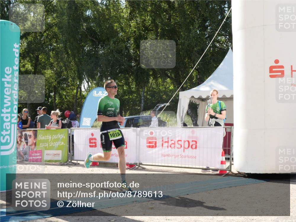 07.09.2025 - 19. Norderstedt Triathlon Zöllner http://msf.ph/oto/8789613 07.09.2025 15:16:40 Ziel 1015 meine-sportfotos.de