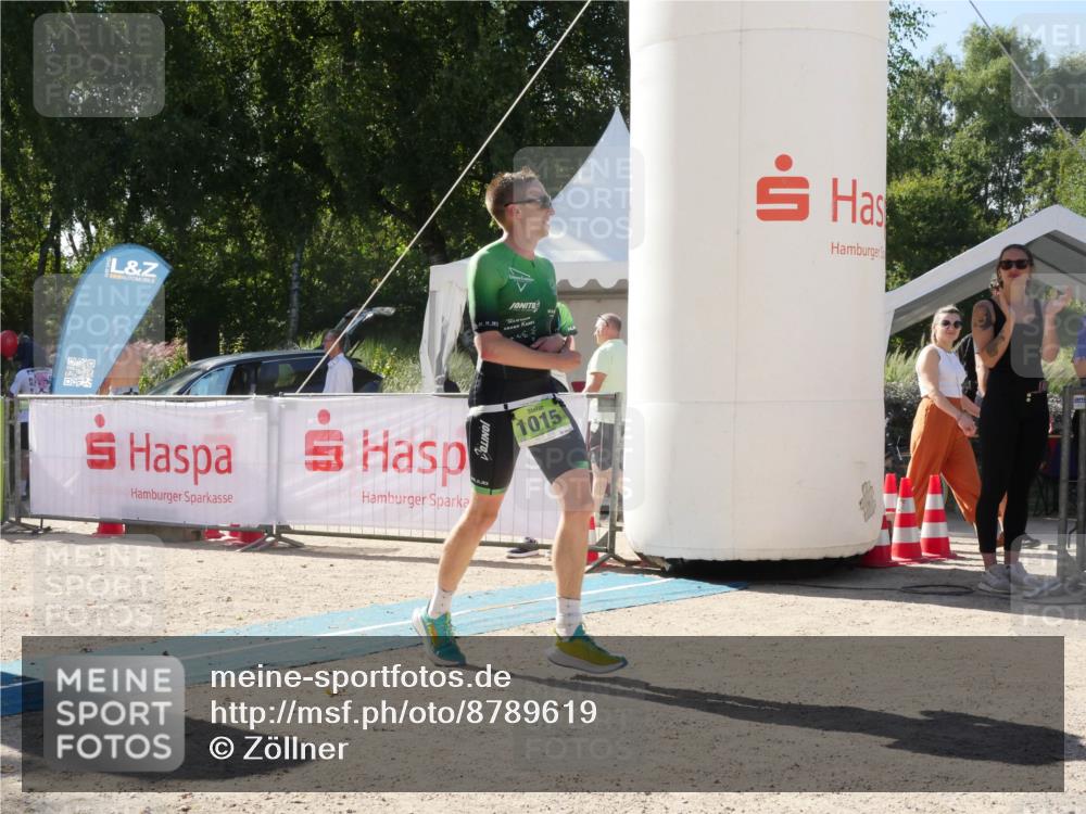 07.09.2025 - 19. Norderstedt Triathlon Zöllner http://msf.ph/oto/8789619 07.09.2025 15:16:40 Ziel 1015 meine-sportfotos.de