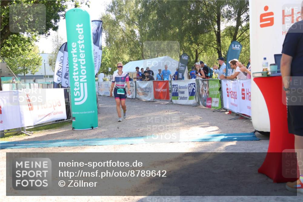 07.09.2025 - 19. Norderstedt Triathlon Zöllner http://msf.ph/oto/8789642 07.09.2025 16:19:59 Ziel 1532 meine-sportfotos.de