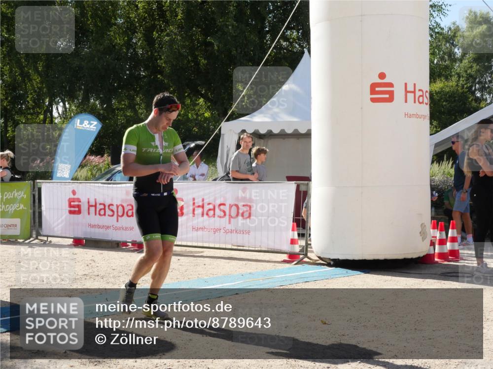 07.09.2025 - 19. Norderstedt Triathlon Zöllner http://msf.ph/oto/8789643 07.09.2025 15:17:54 Ziel 1004 meine-sportfotos.de