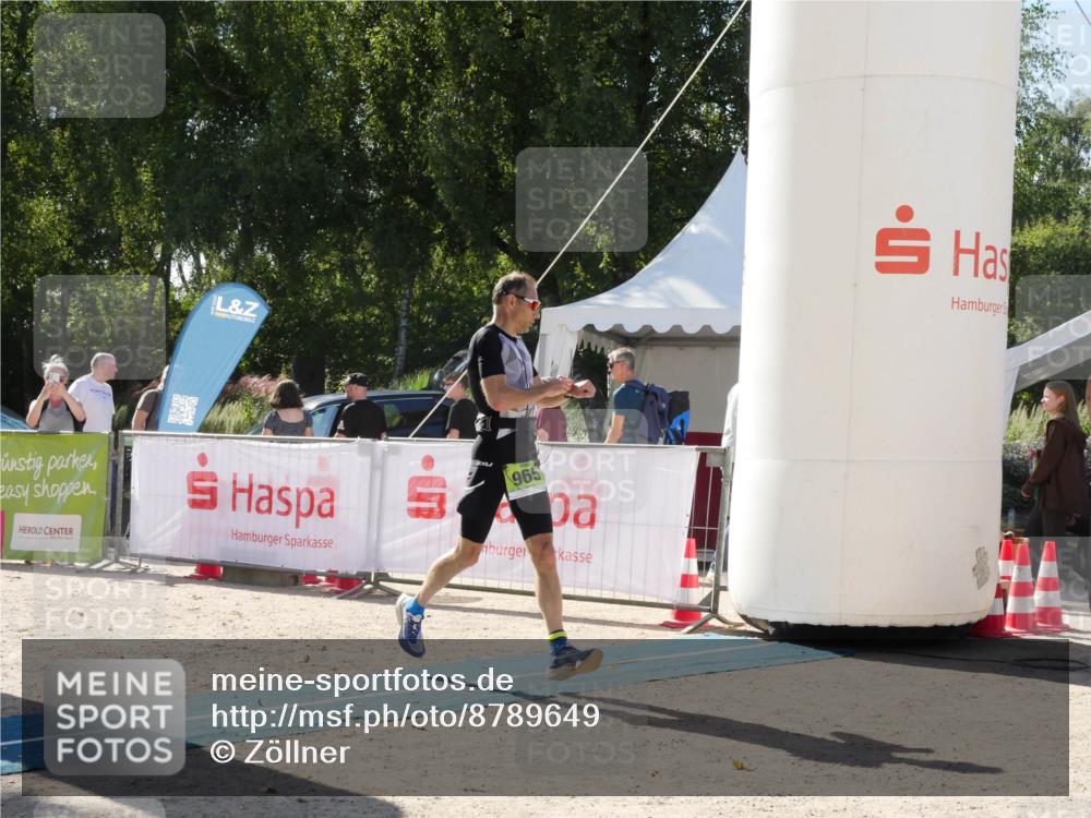 07.09.2025 - 19. Norderstedt Triathlon Zöllner http://msf.ph/oto/8789649 07.09.2025 15:18:00 Ziel 965 meine-sportfotos.de