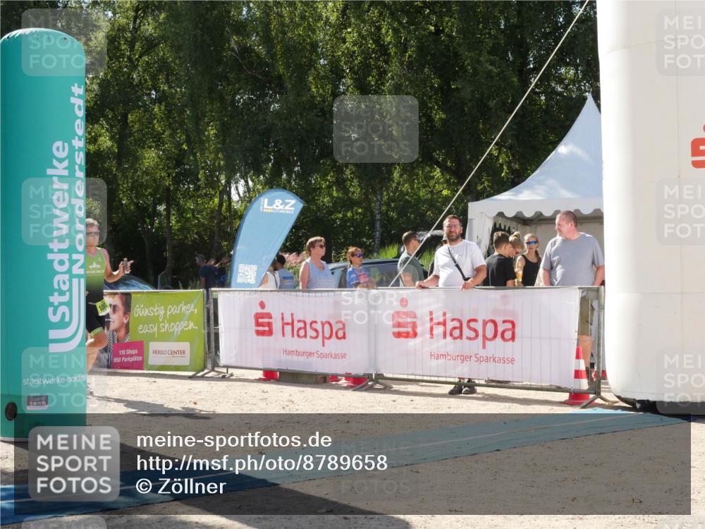 07.09.2025 - 19. Norderstedt Triathlon Zöllner http://msf.ph/oto/8789658 07.09.2025 15:18:26 Ziel 1007 meine-sportfotos.de