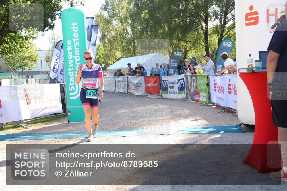 07.09.2025 - 19. Norderstedt Triathlon Zöllner http://msf.ph/oto/8789685 07.09.2025 16:20:02 Ziel 1532 meine-sportfotos.de