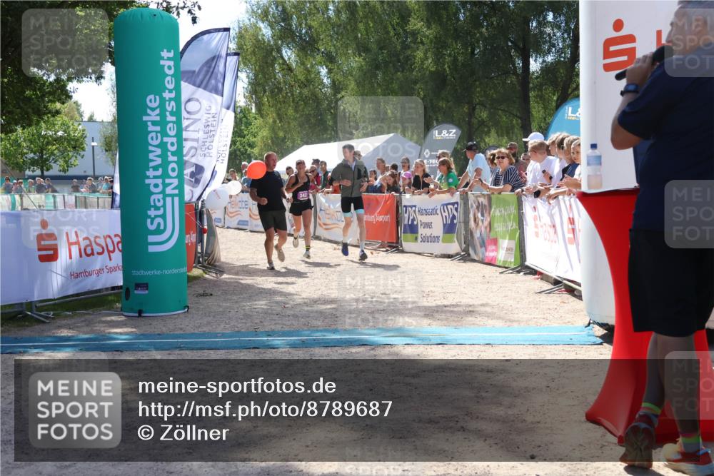 07.09.2025 - 19. Norderstedt Triathlon Zöllner http://msf.ph/oto/8789687 07.09.2025 13:52:59 Ziel 342 meine-sportfotos.de