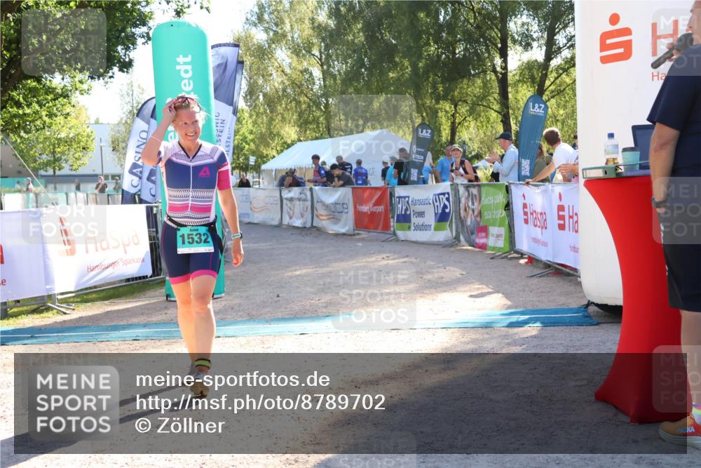 07.09.2025 - 19. Norderstedt Triathlon Zöllner http://msf.ph/oto/8789702 07.09.2025 16:20:04 Ziel 1532 meine-sportfotos.de