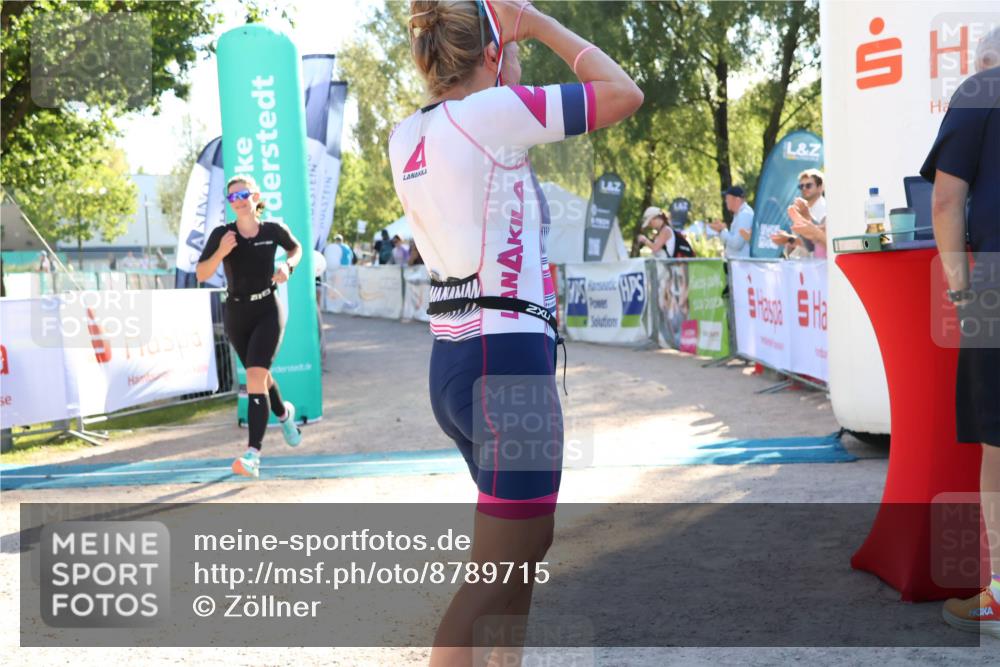 07.09.2025 - 19. Norderstedt Triathlon Zöllner http://msf.ph/oto/8789715 07.09.2025 16:20:13 Ziel 1414 meine-sportfotos.de
