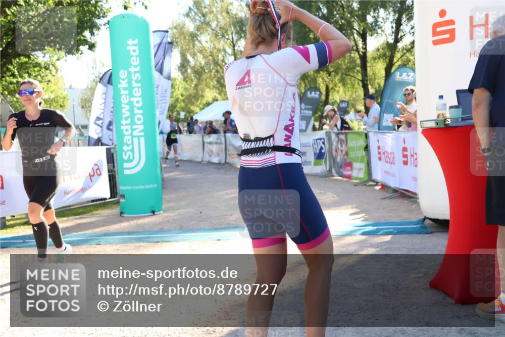 07.09.2025 - 19. Norderstedt Triathlon Zöllner http://msf.ph/oto/8789727 07.09.2025 16:20:14 Ziel 450, 1414 meine-sportfotos.de