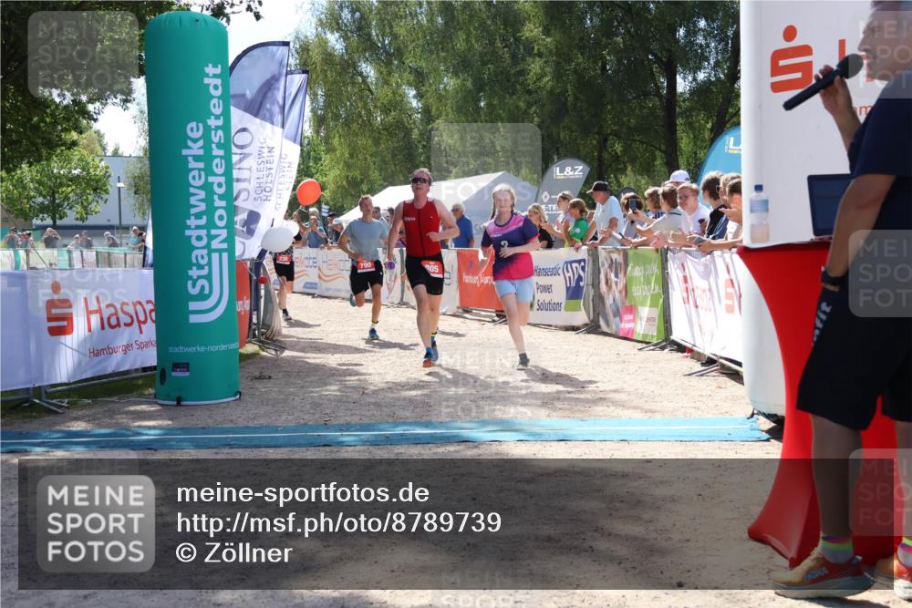 07.09.2025 - 19. Norderstedt Triathlon Zöllner http://msf.ph/oto/8789739 07.09.2025 13:53:47 Ziel 230, 790, 805 meine-sportfotos.de