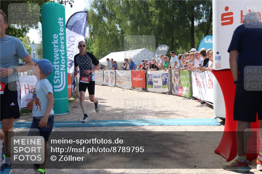 07.09.2025 - 19. Norderstedt Triathlon Zöllner http://msf.ph/oto/8789795 07.09.2025 13:53:51 Ziel 230, 790, 805 meine-sportfotos.de