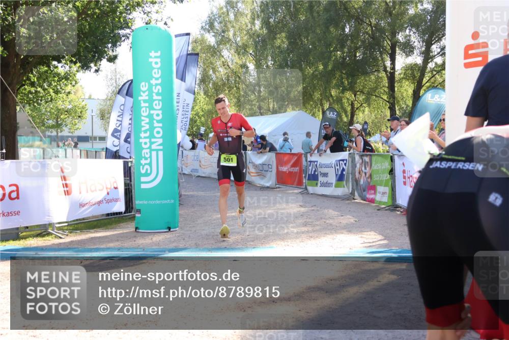 07.09.2025 - 19. Norderstedt Triathlon Zöllner http://msf.ph/oto/8789815 07.09.2025 16:21:17 Ziel 501 meine-sportfotos.de