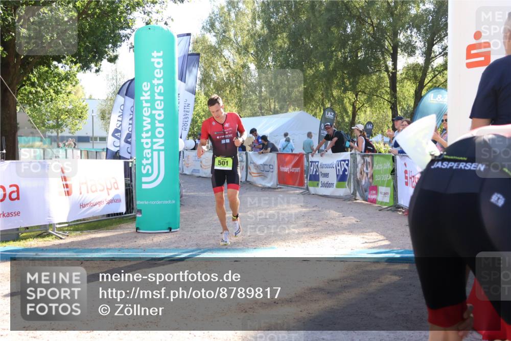 07.09.2025 - 19. Norderstedt Triathlon Zöllner http://msf.ph/oto/8789817 07.09.2025 16:21:17 Ziel 501 meine-sportfotos.de