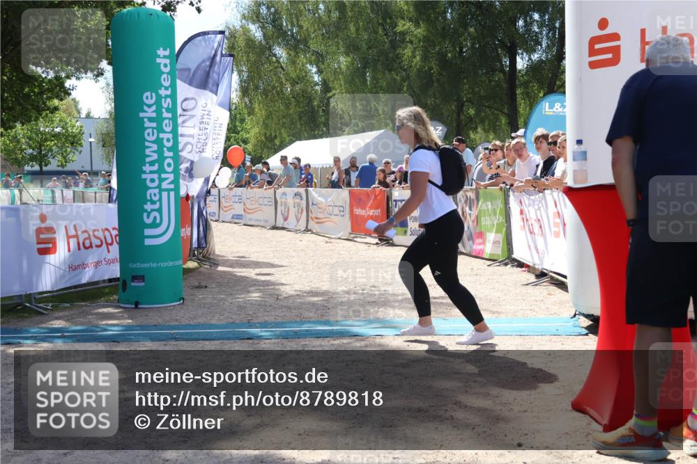 07.09.2025 - 19. Norderstedt Triathlon Zöllner http://msf.ph/oto/8789818 07.09.2025 13:53:53 Ziel 230, 790, 805 meine-sportfotos.de