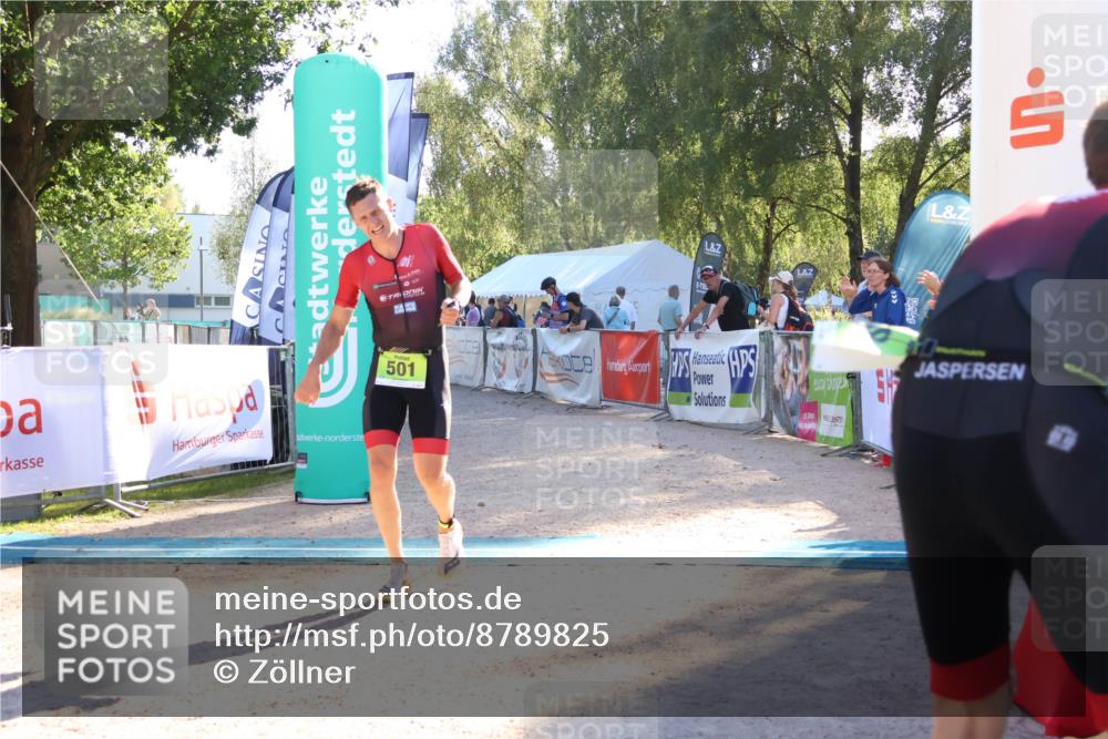 07.09.2025 - 19. Norderstedt Triathlon Zöllner http://msf.ph/oto/8789825 07.09.2025 16:21:18 Ziel 501 meine-sportfotos.de