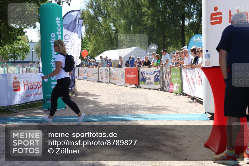 07.09.2025 - 19. Norderstedt Triathlon Zöllner http://msf.ph/oto/8789827 07.09.2025 13:53:54 Ziel 230, 790, 805 meine-sportfotos.de