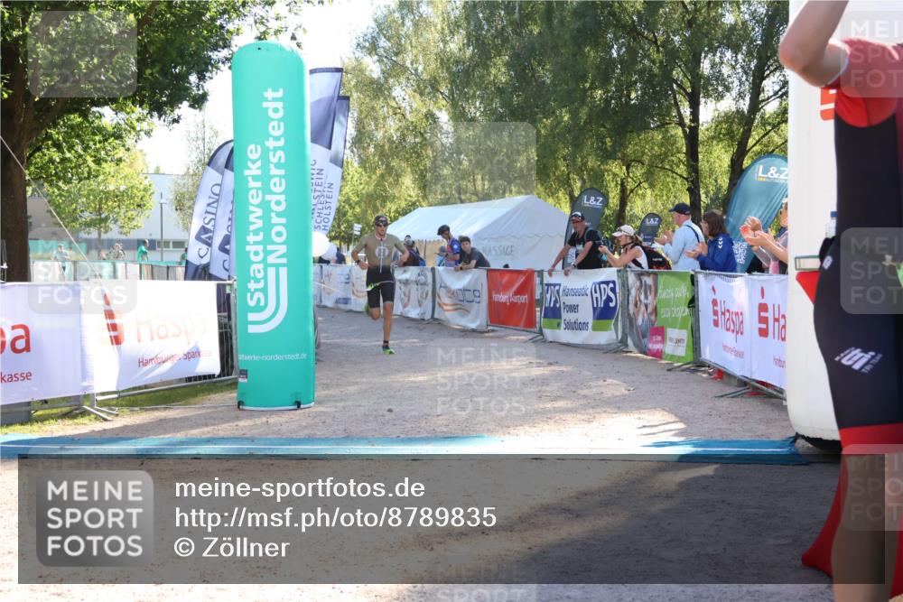 07.09.2025 - 19. Norderstedt Triathlon Zöllner http://msf.ph/oto/8789835 07.09.2025 16:21:31 Ziel 510 meine-sportfotos.de
