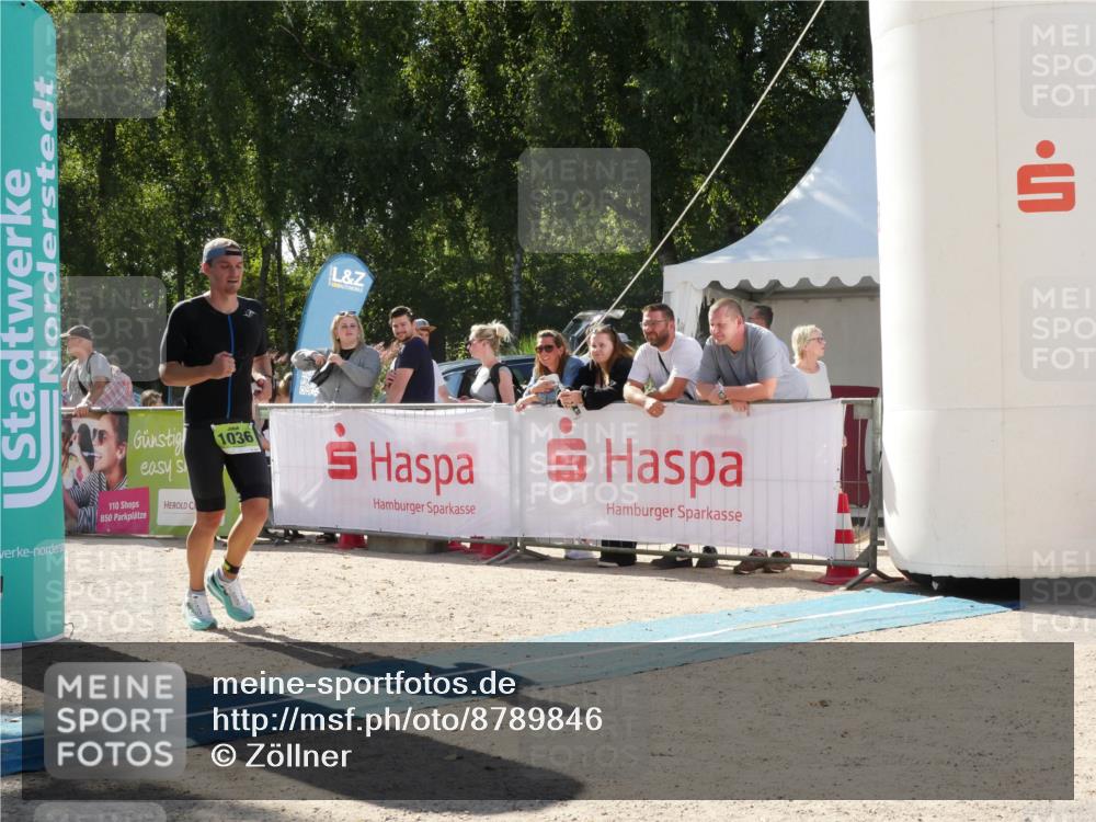 07.09.2025 - 19. Norderstedt Triathlon Zöllner http://msf.ph/oto/8789846 07.09.2025 15:22:26 Ziel 1036 meine-sportfotos.de