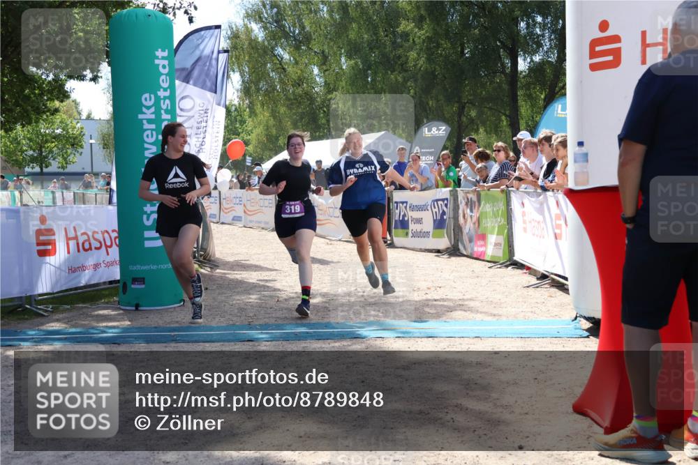07.09.2025 - 19. Norderstedt Triathlon Zöllner http://msf.ph/oto/8789848 07.09.2025 13:54:34 Ziel 319, 1261 meine-sportfotos.de