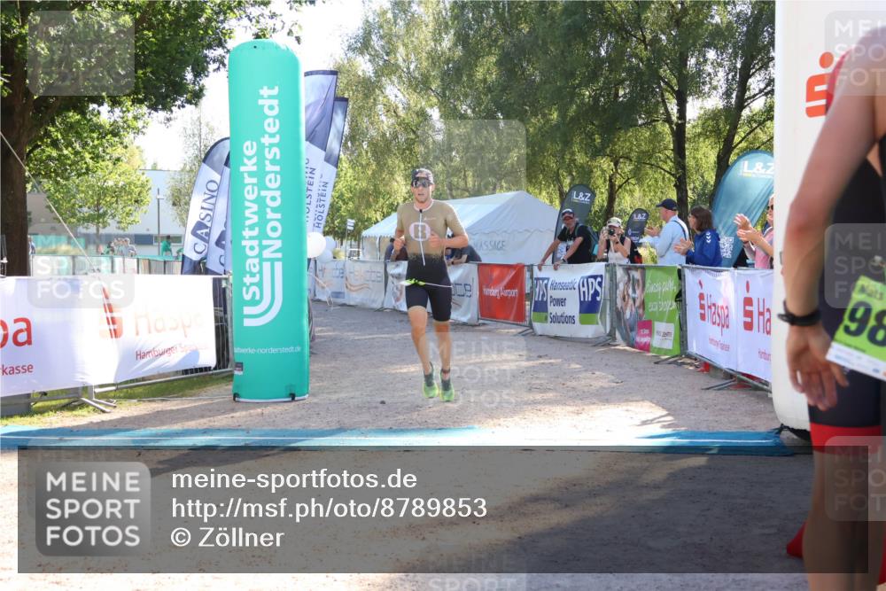 07.09.2025 - 19. Norderstedt Triathlon Zöllner http://msf.ph/oto/8789853 07.09.2025 16:21:32 Ziel 510 meine-sportfotos.de