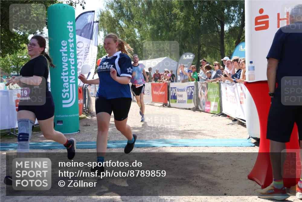 07.09.2025 - 19. Norderstedt Triathlon Zöllner http://msf.ph/oto/8789859 07.09.2025 13:54:35 Ziel 319, 1261 meine-sportfotos.de