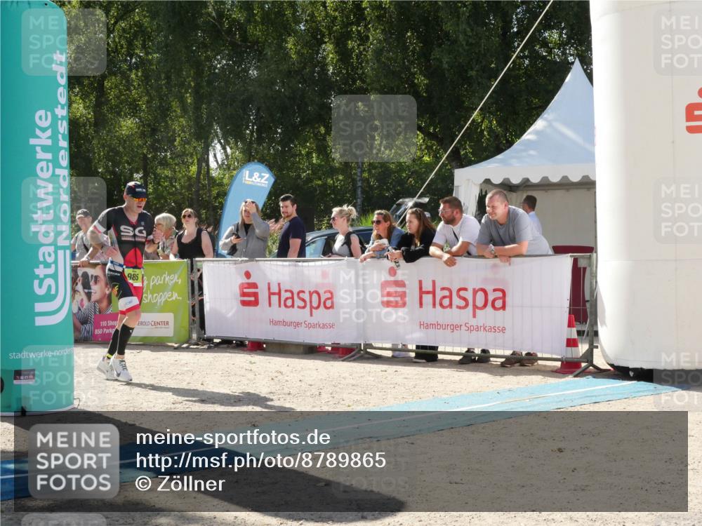 07.09.2025 - 19. Norderstedt Triathlon Zöllner http://msf.ph/oto/8789865 07.09.2025 15:22:37 Ziel 985 meine-sportfotos.de