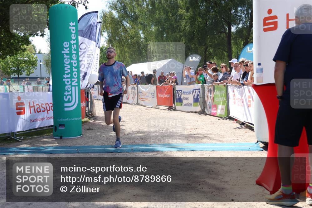 07.09.2025 - 19. Norderstedt Triathlon Zöllner http://msf.ph/oto/8789866 07.09.2025 13:54:36 Ziel 319, 1261 meine-sportfotos.de