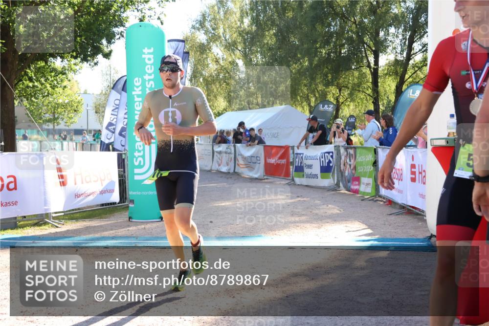 07.09.2025 - 19. Norderstedt Triathlon Zöllner http://msf.ph/oto/8789867 07.09.2025 16:21:33 Ziel 442, 510 meine-sportfotos.de
