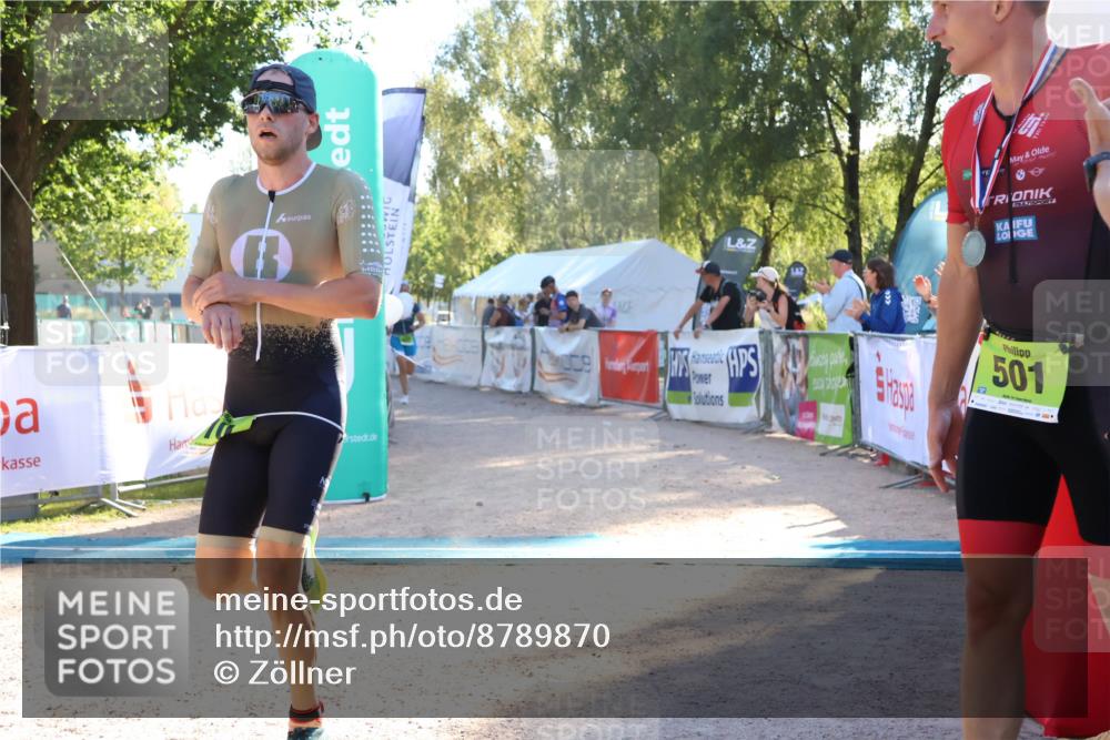 07.09.2025 - 19. Norderstedt Triathlon Zöllner http://msf.ph/oto/8789870 07.09.2025 16:21:33 Ziel 442, 510 meine-sportfotos.de