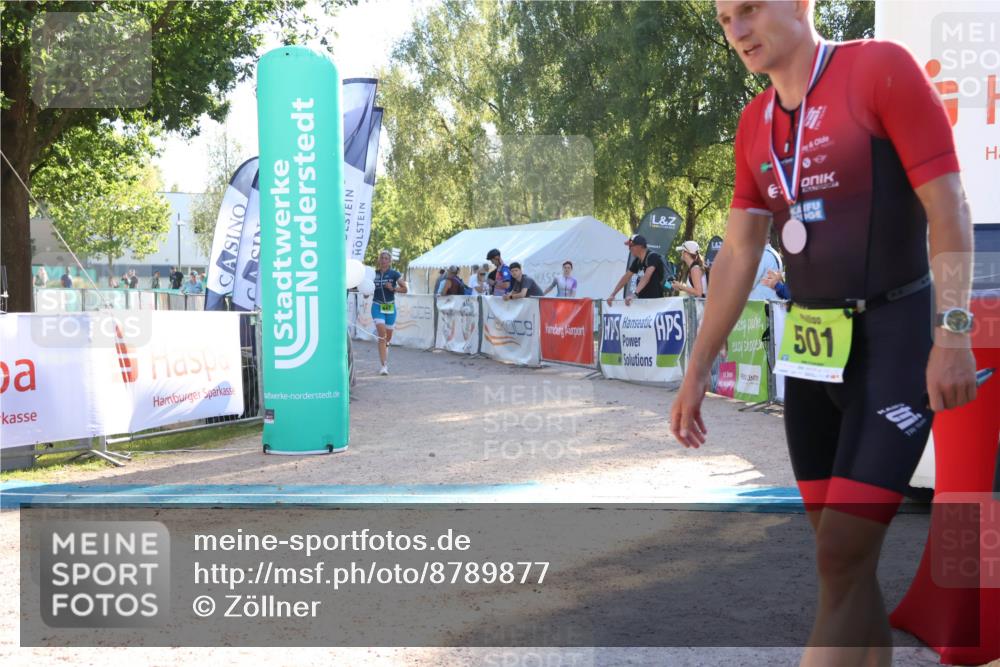 07.09.2025 - 19. Norderstedt Triathlon Zöllner http://msf.ph/oto/8789877 07.09.2025 16:21:34 Ziel 442, 510 meine-sportfotos.de