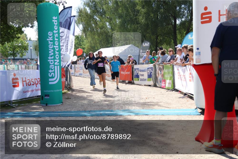 07.09.2025 - 19. Norderstedt Triathlon Zöllner http://msf.ph/oto/8789892 07.09.2025 13:55:06 Ziel 321 meine-sportfotos.de