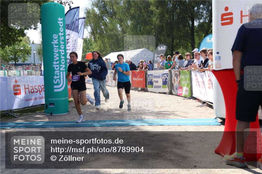 07.09.2025 - 19. Norderstedt Triathlon Zöllner http://msf.ph/oto/8789904 07.09.2025 13:55:07 Ziel 321, 842 meine-sportfotos.de