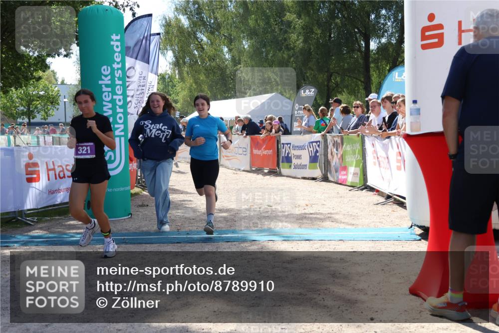 07.09.2025 - 19. Norderstedt Triathlon Zöllner http://msf.ph/oto/8789910 07.09.2025 13:55:08 Ziel 321, 842 meine-sportfotos.de