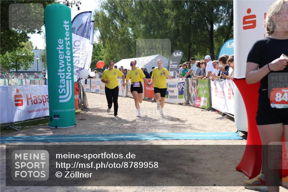07.09.2025 - 19. Norderstedt Triathlon Zöllner http://msf.ph/oto/8789958 07.09.2025 13:56:01 Ziel 329 meine-sportfotos.de