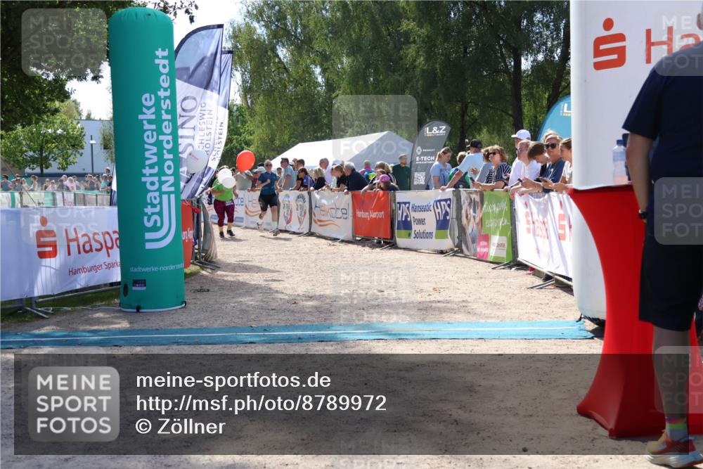 07.09.2025 - 19. Norderstedt Triathlon Zöllner http://msf.ph/oto/8789972 07.09.2025 13:56:36 Ziel 337 meine-sportfotos.de