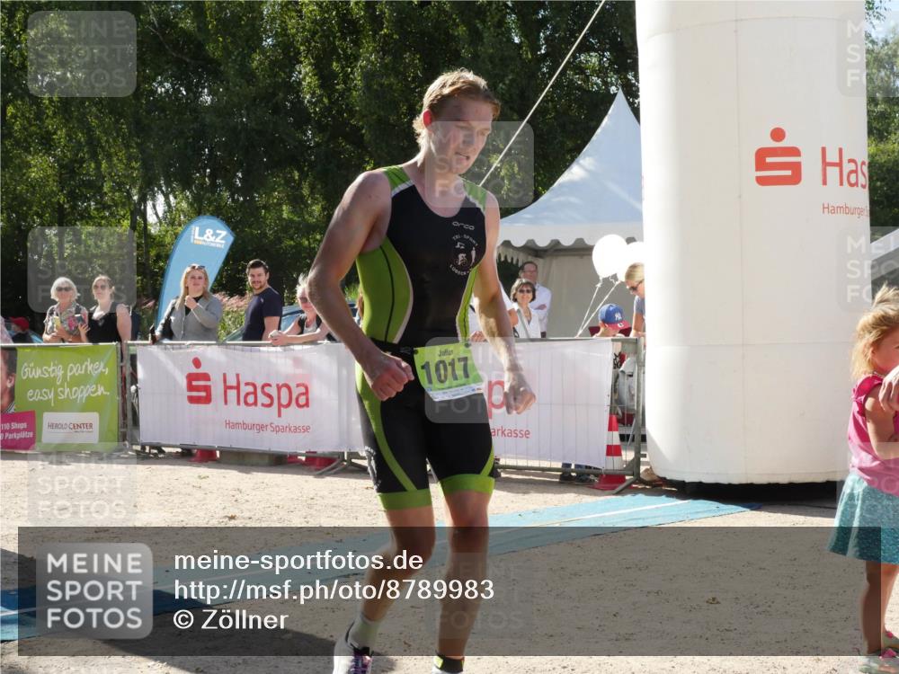 07.09.2025 - 19. Norderstedt Triathlon Zöllner http://msf.ph/oto/8789983 07.09.2025 15:24:58 Ziel 1017 meine-sportfotos.de