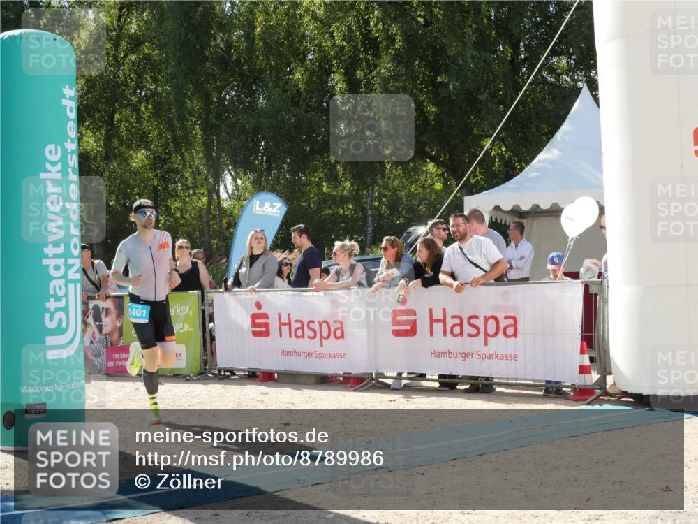 07.09.2025 - 19. Norderstedt Triathlon Zöllner http://msf.ph/oto/8789986 07.09.2025 15:25:05 Ziel 1401 meine-sportfotos.de